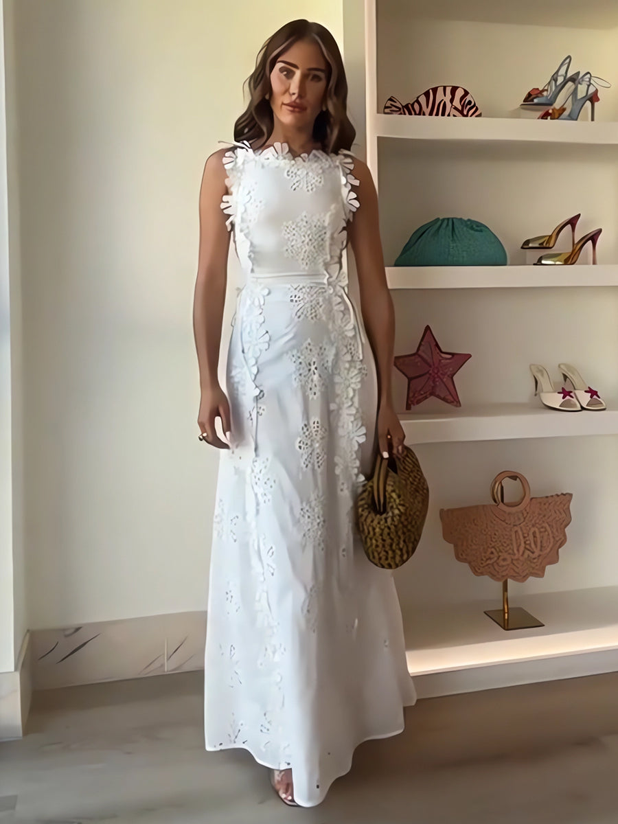 Éliora | Elegant Lace Maxi Dress 1