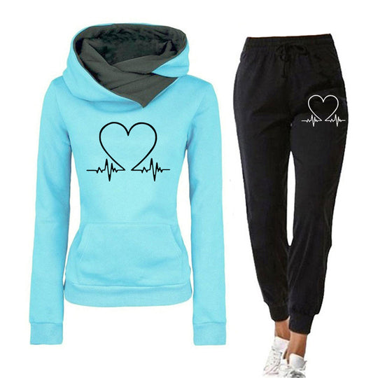 Katie | Women's Comfortable Hoodie & Jogger Set 1
