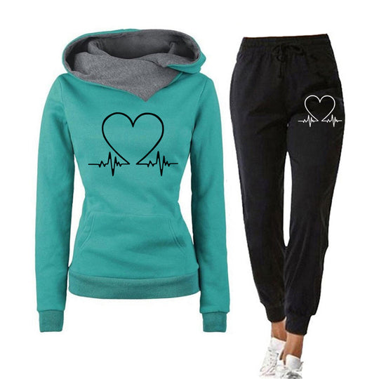 Katie | Women's Comfortable Hoodie & Jogger Set 3