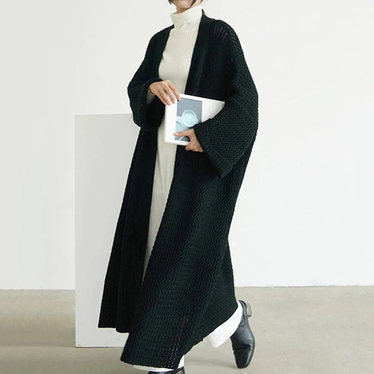 Oversized Women's Winter Cardigan with Chunky Knit and Full-Length Drape 1