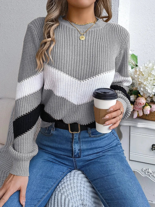 Women's Turtleneck Sweater in Chevron Color Block Design – Cozy Winter Knit, Relaxed Fit, Soft Material 6